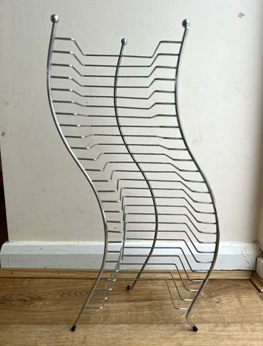 Vintage wavy chrome wire - vintage, dvd